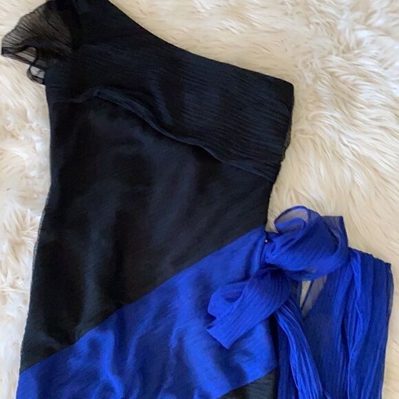 BCBGEneration | Black/Blue One Shoulder Cocktail Mini Dress Large Bow NWT | 4 - Picture 3 of 9